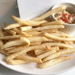 クラップスダイナー - フライドポテト、コールスロー