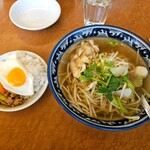 シーロム ソイ 9 - 
