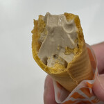 미카도 커피 가루이자와 쓰루야점 - 콘 아래까지 가득 찬 모카 소프트