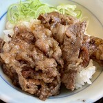 カルビ丼とスン豆腐専門店 韓丼 - カルビ丼小