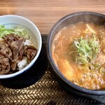 カルビ丼とスン豆腐専門店 韓丼 - スン豆腐とカルビ丼小セット