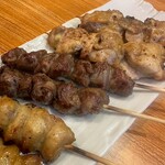 個室で味わう博多もつ鍋と手打ち焼き鳥 呑兵衛 - 