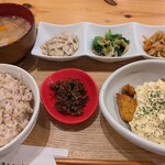 iro-hana かふぇ食堂 - 