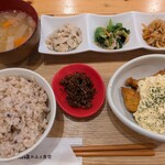 iro-hana かふぇ食堂 - 