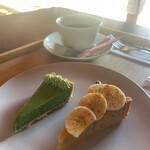 カフェ 金澤園 - タルトセット(季節の抹茶タルト・バナナタルト)