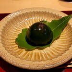 銀座 しのはら - 蓬の葛饅頭