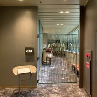 メインダイニング いと桜 - オープン前の佇まいが重厚