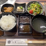 近江牛専門店 万葉 まえだ亭 - 