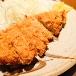 卯作 - 揚げたて熱々サックサク。