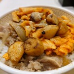 すき家 - 【期間限定】にんにくナポリタン牛丼