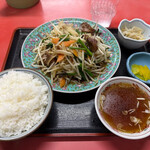 じゃのめ亭 - ♪レバニラ定食　¥1100