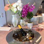 BON BON WINE STAND - 