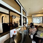 よっ亭 - 店内