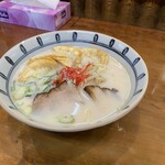 鳳春軒 - 鳳春麺(とんこつ)