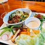 東京ワイナリー - おつまみ（1人前）近隣でとれた新鮮なやさい