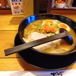 古潭 - 料理写真:古潭らーめん醤油並 煮卵付き