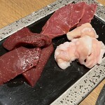 柳橋焼にく わにく - レバー、ホルモン、ハツ
