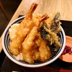 魚河岸酒場FUKU浜金 - 魚河岸天丼　990円
