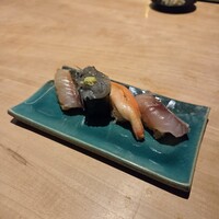 鮨 四 - 