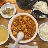 個室中華 頤和園 溜池山王店 - 