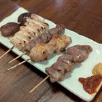 炭火やきとり 萩 - 