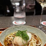 虹霓 - ワンタン麺