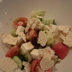ゴングル 南青山本店 - カッテージチーズのサラダ