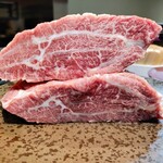 焼肉 ホルモン Beef Boss - ほほ肉