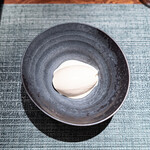 蒼 - 比内地鶏卵と花の香酒造 赤酒のアイスクリーム