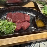 焼肉 牛びより - 炙りレバー\(//∇//)\