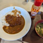 すき家 - 煮込みハンバーグカレーミニとみそ汁