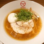 Ramen Rouge - 上湯そば＋キーホルダーパワー味玉