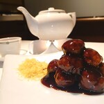 中国飯店 - 上海名物 黒酢の酢豚