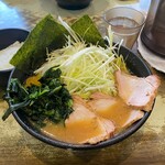 横浜家系らーめん 天王家 寒川総本店 - 