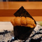 天寿し - 北海道根室の馬糞雲丹（二番手さん）