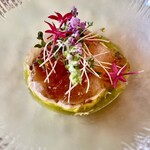 ビストロ エピス - 冷前菜　鯛のカルパッチョ　チーズのジュレと絡めて♡お花の香りとカイワレのスッキリ感が最高の舌鼓♡
