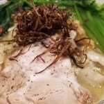 塩そば専門店 桑ばら - 牛ホルモンとズワイ蟹の塩