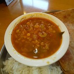 インディアン・レストラン　ロタ - マトンキーマとチャナダルのカレー