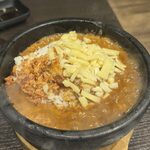 月島焼肉 牛タン処 兎月 - 「石焼きチーズカレー」1,420円