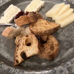 ビストロ  シピ - チーズ3種　白カビ　ウォッシュ　セミハード