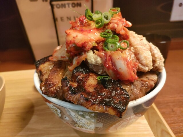 閉店】元祖豚丼屋TONTON 板宿店 （トントン） - 板宿/豚丼 | 食べログ