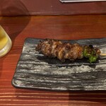 焼き鳥アポロ - ジューシーなハツモトには、毎回悶絶