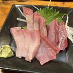 三ぶちゃん - ワラサの刺身