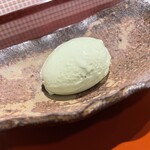 割烹 新多久 - うどのアイスクリーム