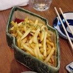 漁火と炭火焼き酒場まつむら - ポテトフライ@440量が多いです