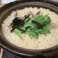 魚菜 由良 2号店 - 土鍋ごはん