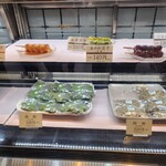 石谷もちや - 店内