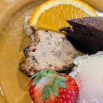 ベジバル チバットリア - このバスクチーズケーキはサービスでいただきました(* ᴗ͈ˬᴗ͈)”