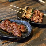 炭火焼鳥 鳥松 - ■ み（もも）、ねぎま ￥380（2本）