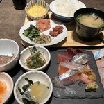 小野の離れ - 刺身はマストですね！